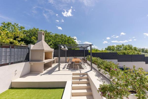 Luxury Villa My Wish With Pool Kaštel Stari 外观 照片