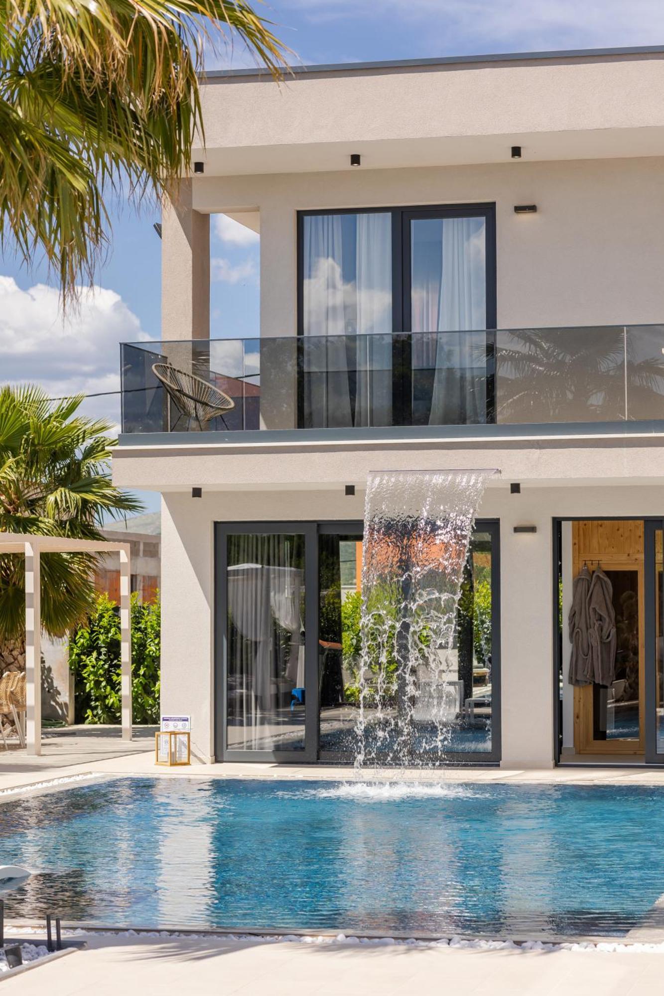 Luxury Villa My Wish With Pool Kaštel Stari 外观 照片