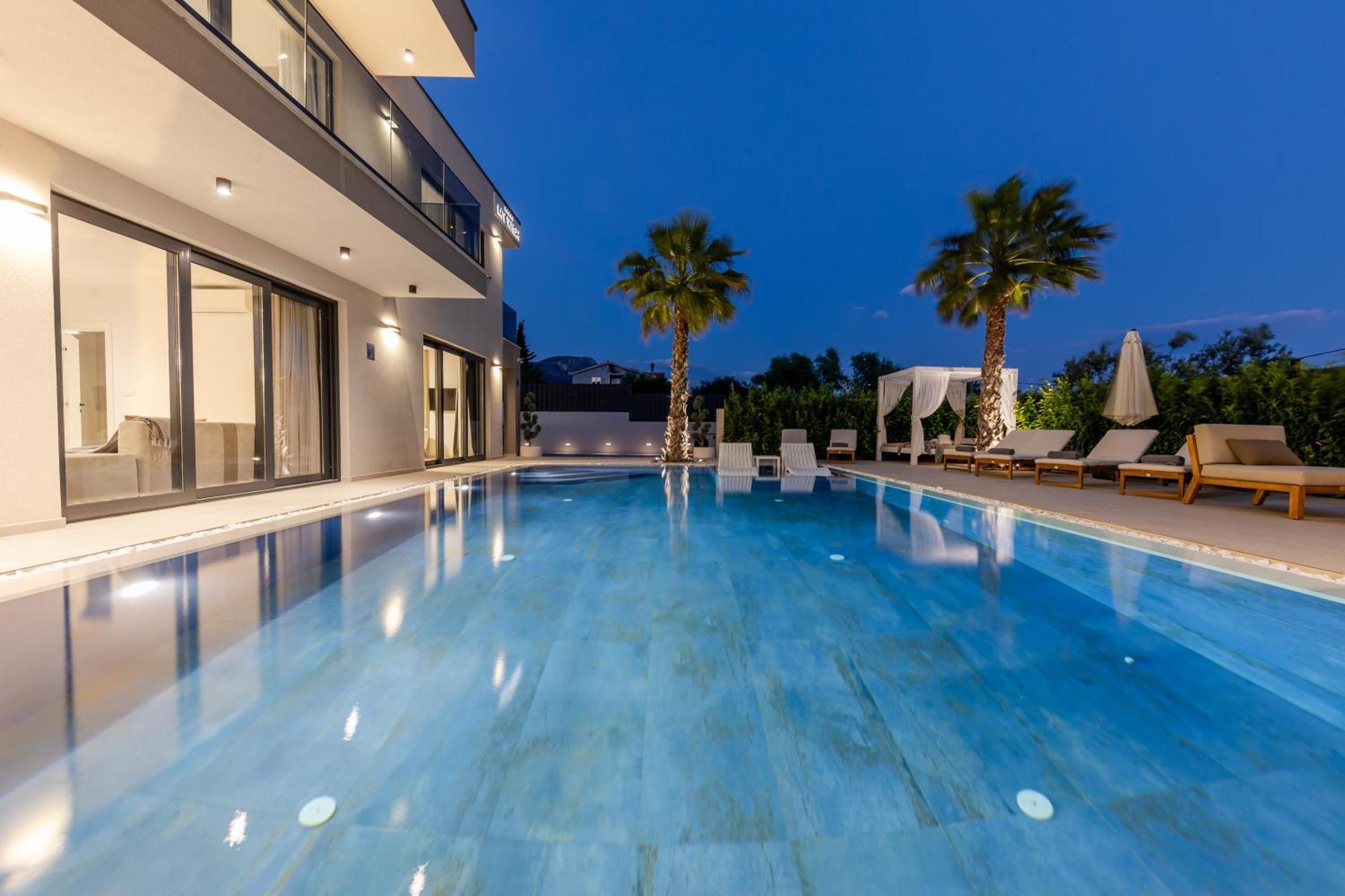 Luxury Villa My Wish With Pool Kaštel Stari 外观 照片